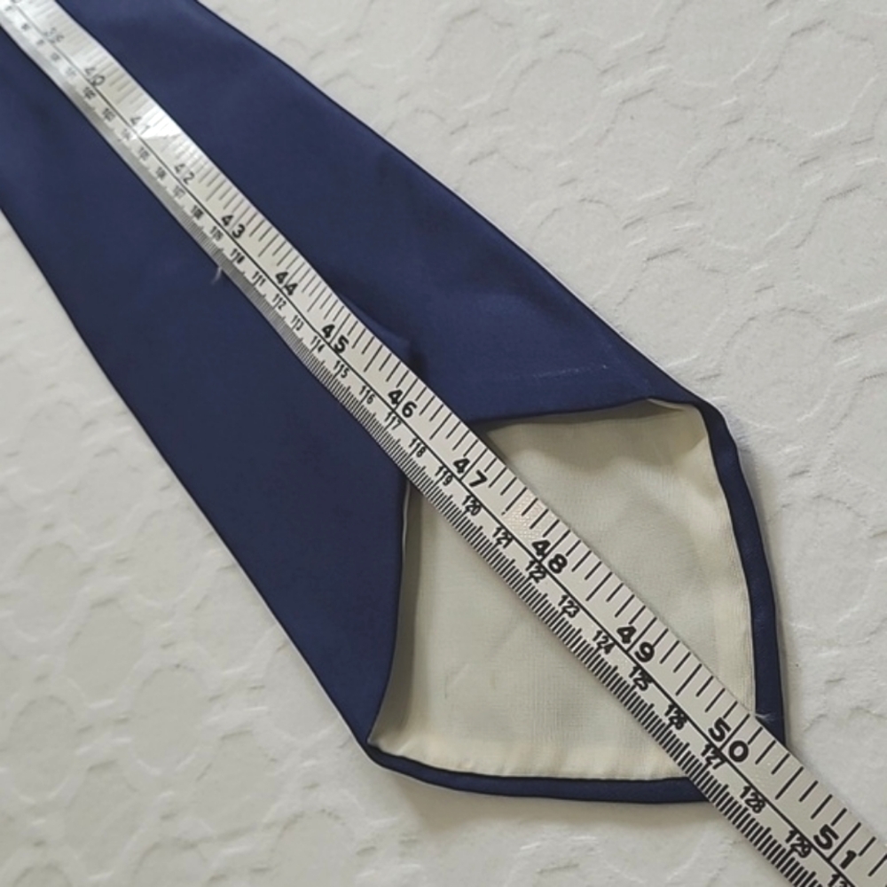 Vtg. SILK Duck Print Neck Tie - Picture 4 of 7